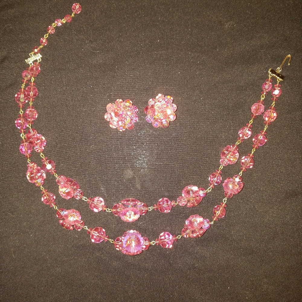 Vintage pink Swavorski crystal necklace and earrin